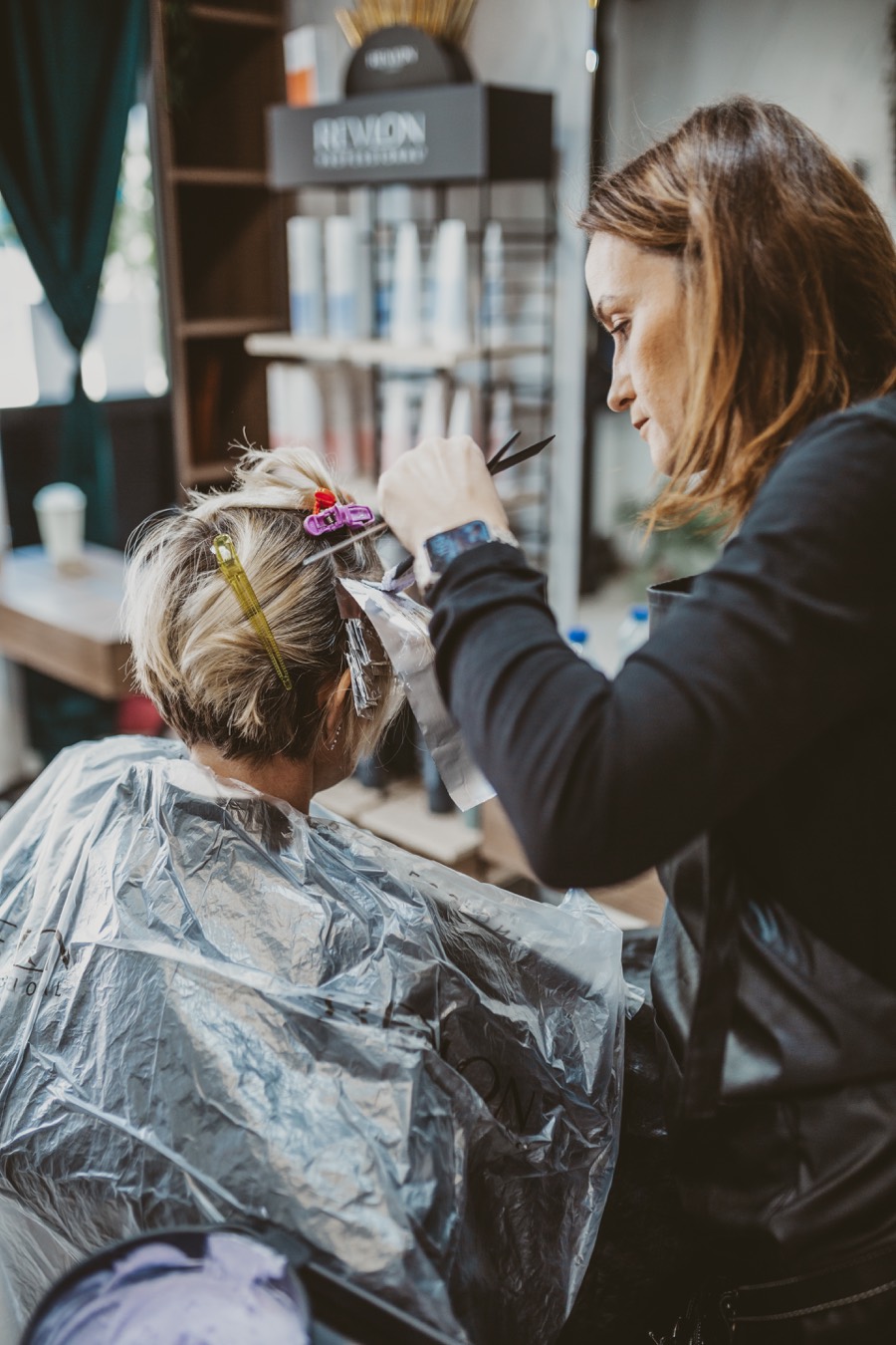 Hair colouring service at Sara Bella, Calahonda