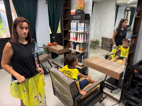 hairdresser salon kids cut picture